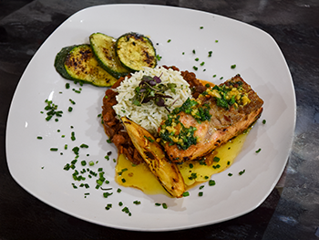 gourmet-luxury-food-served-at-health-and-wellness-retreat-for-women-southern-california