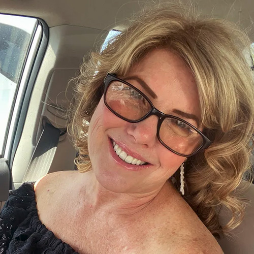 tammy-founder-royal-retreatments tammy-founder-royal-retreatments-luxury-wellness-retreats-for-women-of-business-and-leadership